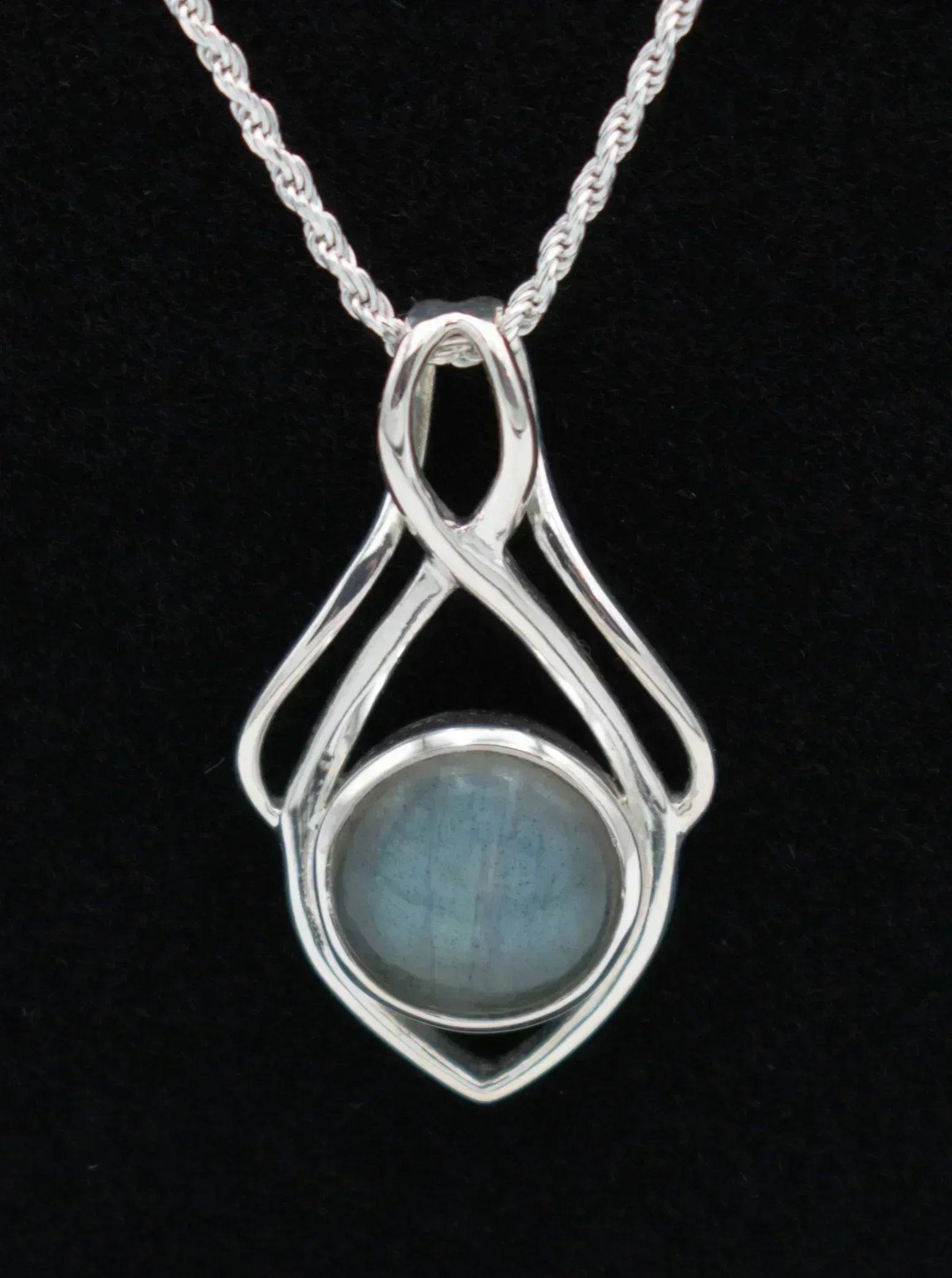 Labradorite Sterling Silver Chic Pendant with Sterling Silver Rope Chain - Shadowplay Collection