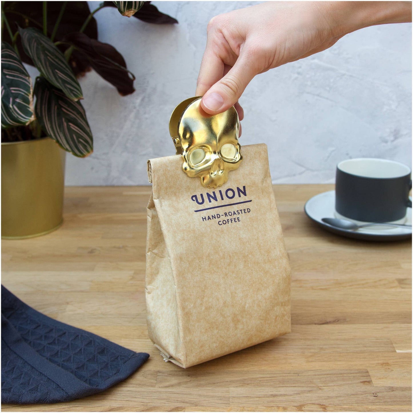 Heavy Duty Metal Skull Clip