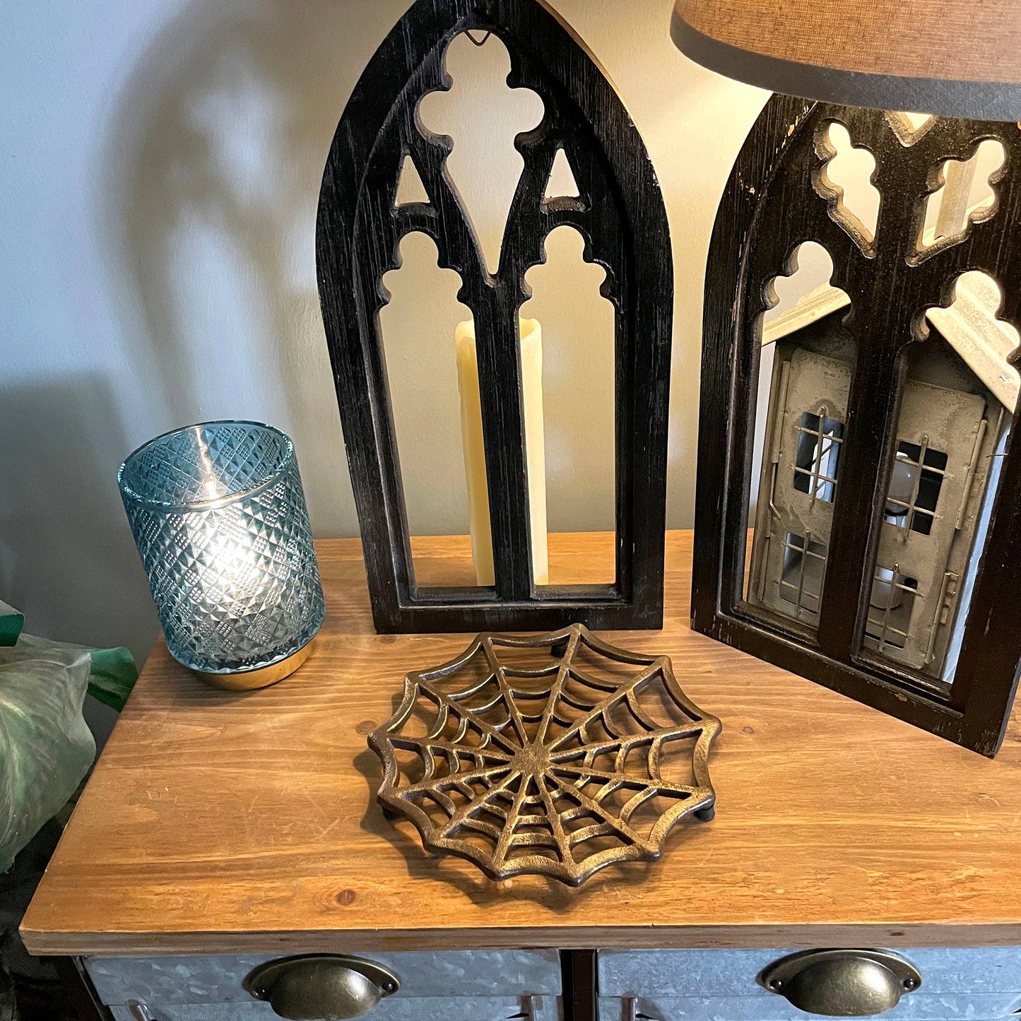 Bronze Finish Spiderweb Cast Iron Kitchen Trivet